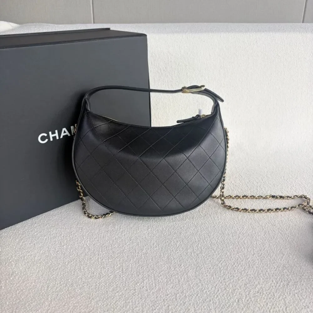 Chanel Women Pre-Loved Bag Brand New Condition